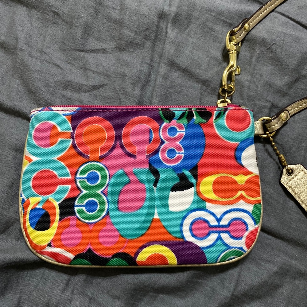 Coach Wristlet - Picture 4 of 5